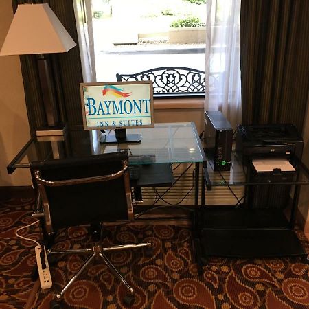 Baymont By Wyndham St. Joseph/Stevensville Exteriör bild