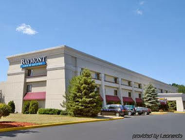 Baymont By Wyndham St. Joseph/Stevensville Exteriör bild